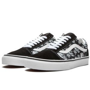 Vans skull sneakers